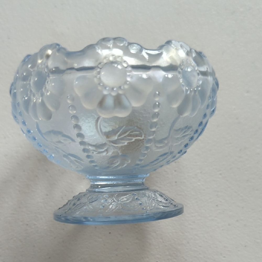 Fenton Light Blue Floral Glass Bowl With  Original Sticker.. Beautiful!!!